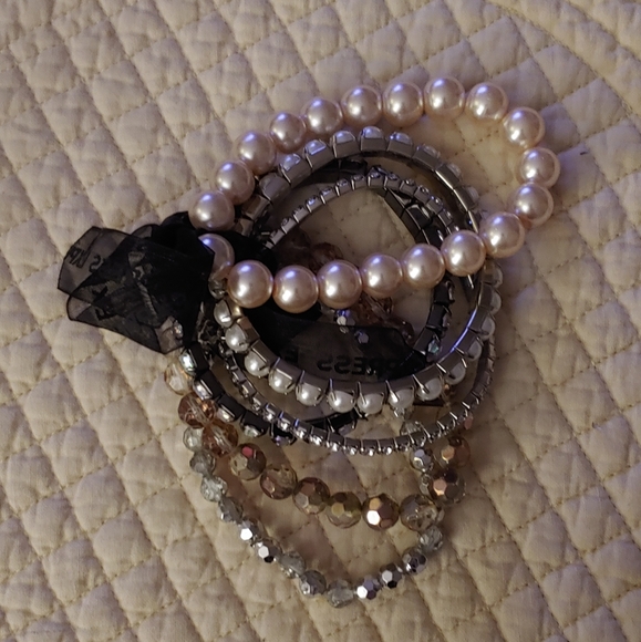 Express Assorted Stretch Bracelets (6 bracelets in set) - Picture 1 of 2